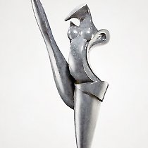 La Cancaneuse, sculpture contemporaine de Marion Bürkle, bronze patiné 85 cm